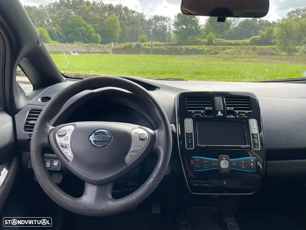 Nissan Leaf - 9