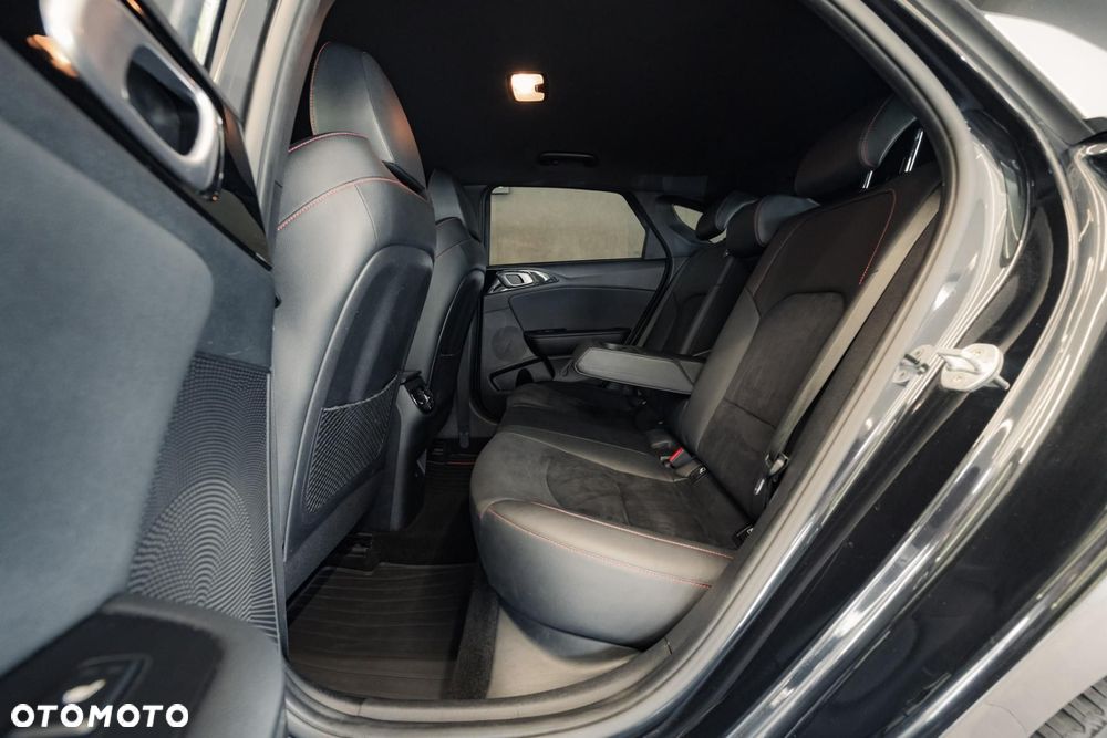 Kia ProCeed 1.6 T-GDI GT DCT - 15
