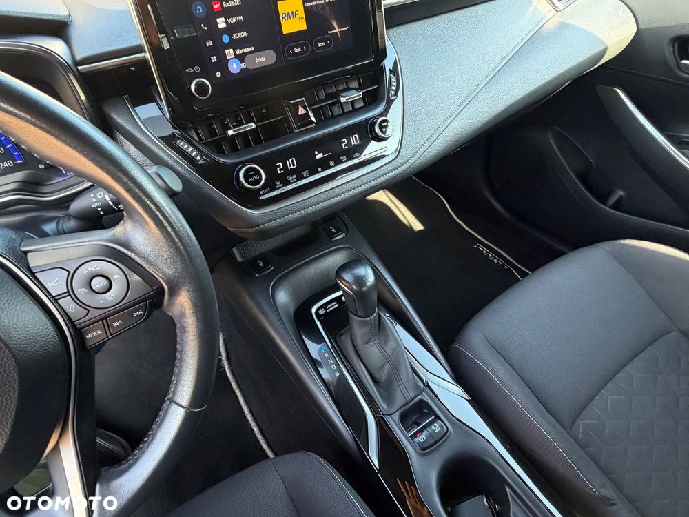 Toyota Corolla 1.8 Hybrid Comfort - 19