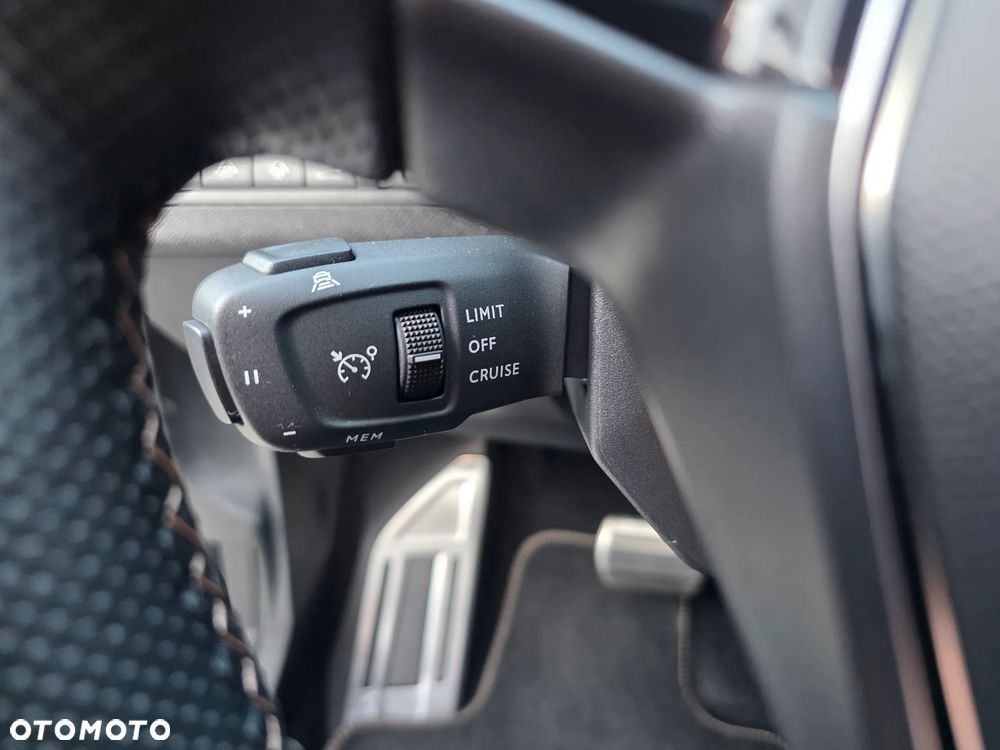 Peugeot 5008 2.0 BlueHDI GT S&S EAT8 - 31