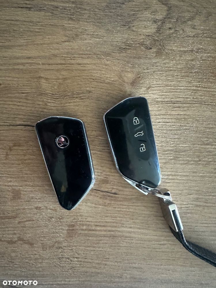Skoda Octavia 1.5 TSI ACT Style - 6