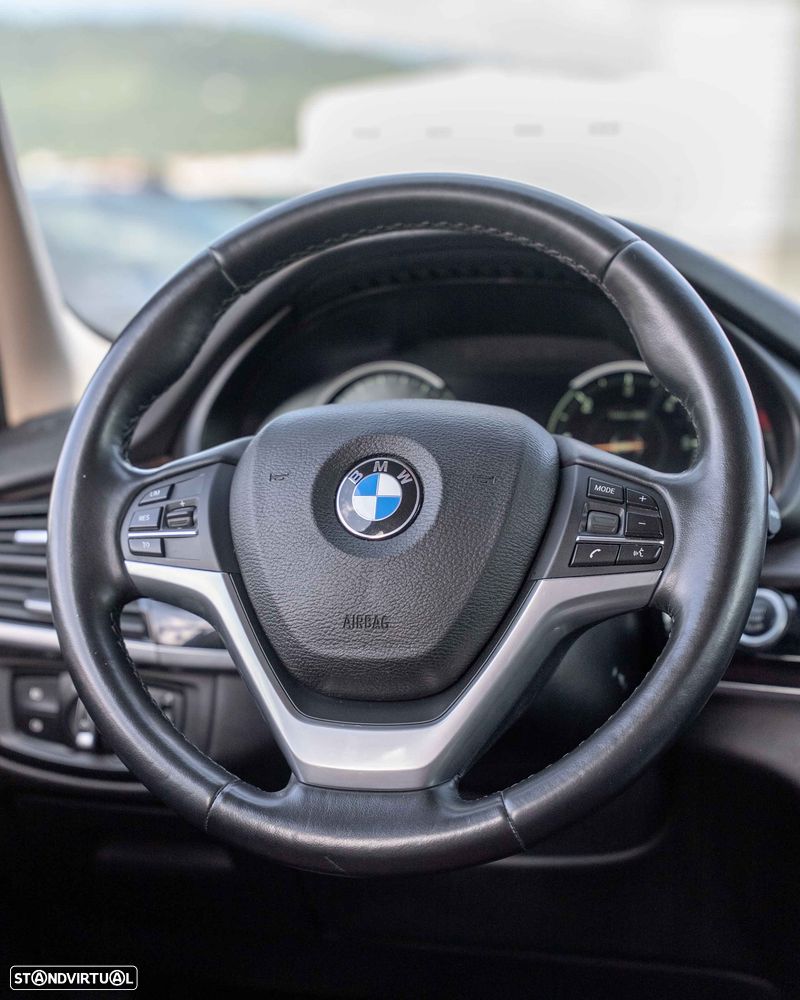 BMW X5 xDrive25d - 17