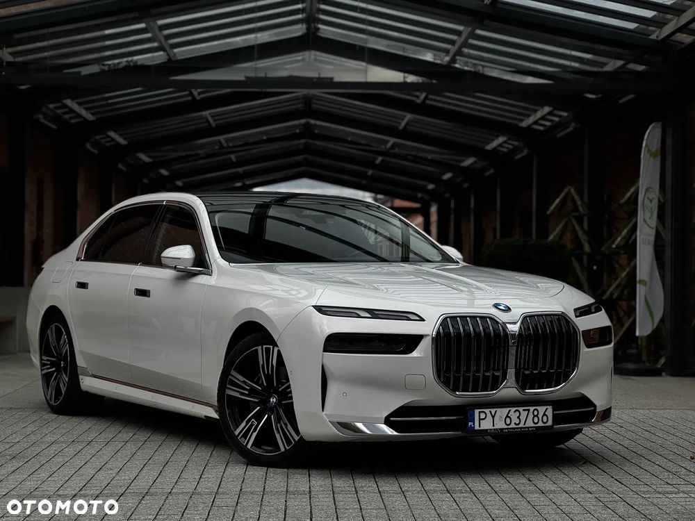 BMW Seria 7 - 1