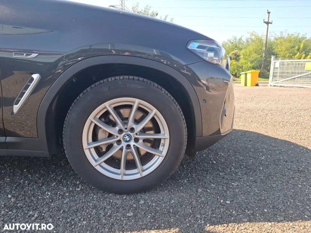 BMW X3 xDrive30e AT PHEV - 15