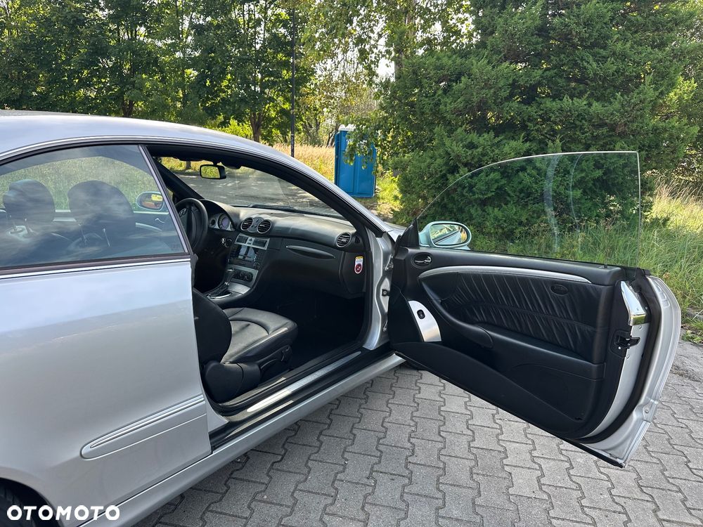 Mercedes-Benz CLK 320 CDI 7G-TRONIC Avantgarde DPF Sport Edition - 21