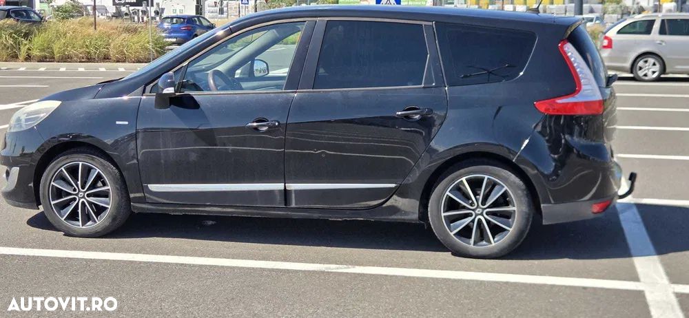 Renault Grand Scenic - 2