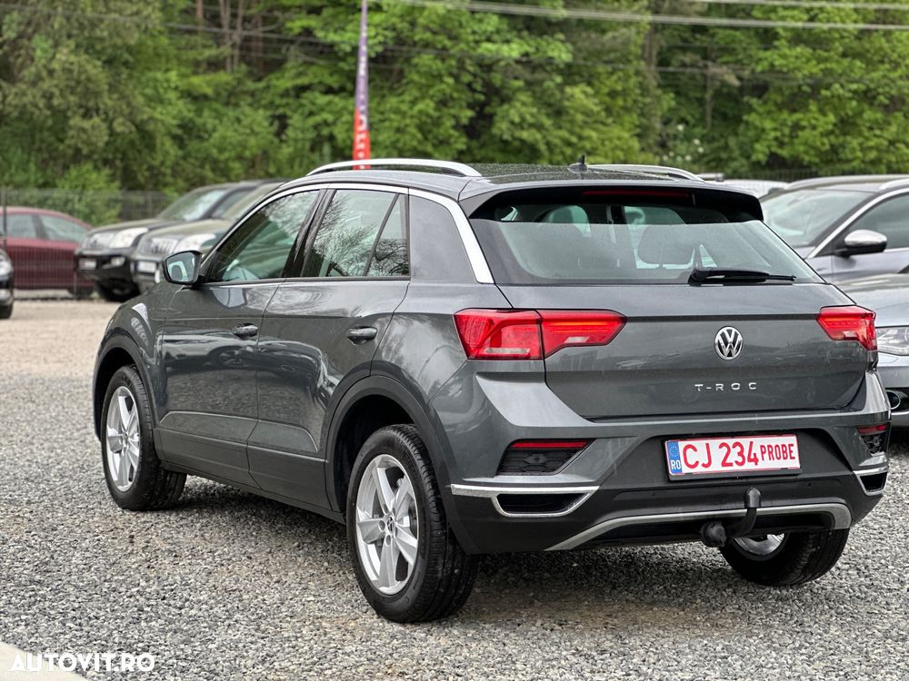 Volkswagen T-Roc - 14
