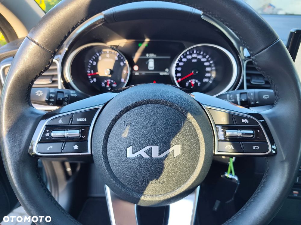 Kia Ceed 1.5 T-GDI OPF JBL Sound Edition - 18