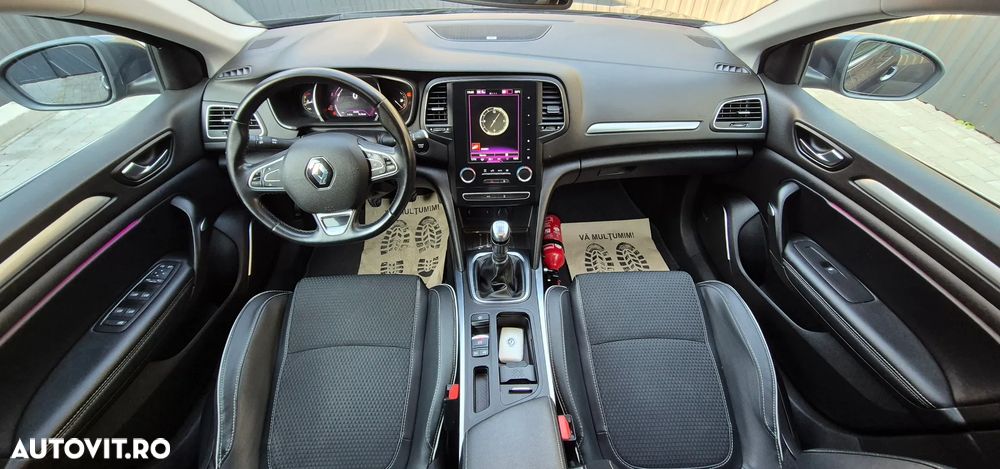 Renault Megane BLUE dCi 115 BOSE EDITION - 5