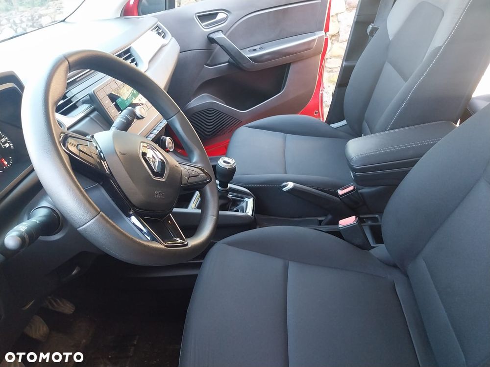 Renault Captur - 26
