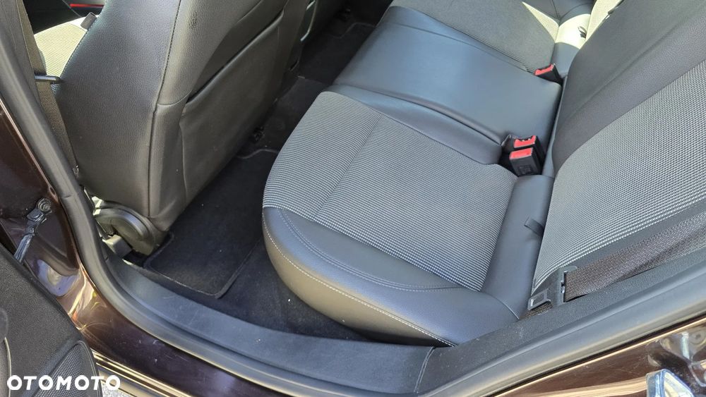 Opel Astra 2.0 CDTI Cosmo - 32