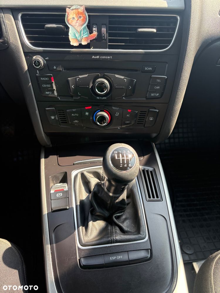 Audi A4 Limousine 2.0 TDI - 13