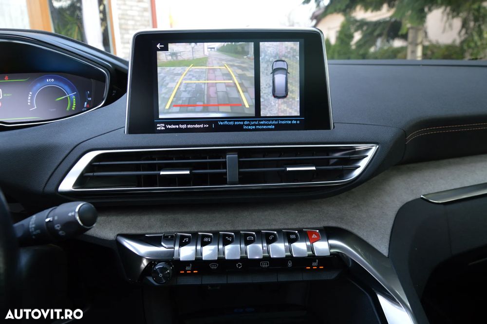 Peugeot 3008 PHEV 300 EAT8 4X4 GT - 35