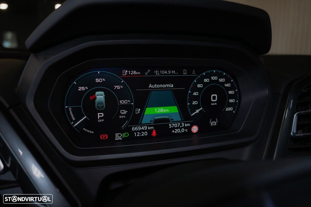 Audi Q4 e-tron - 44