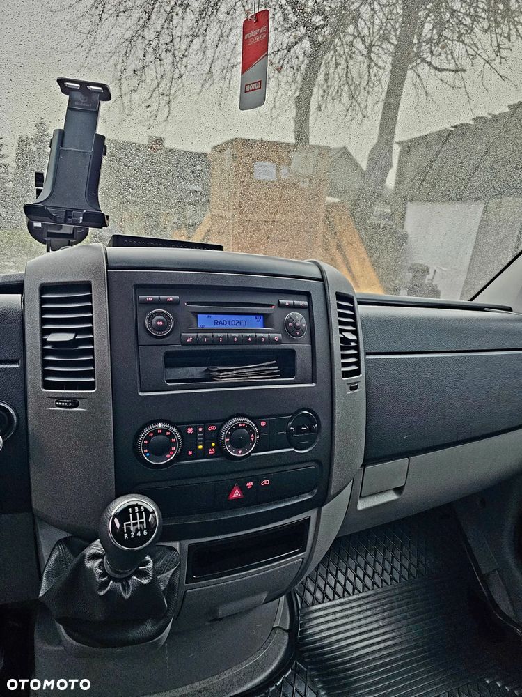 Volkswagen Crafter - 11