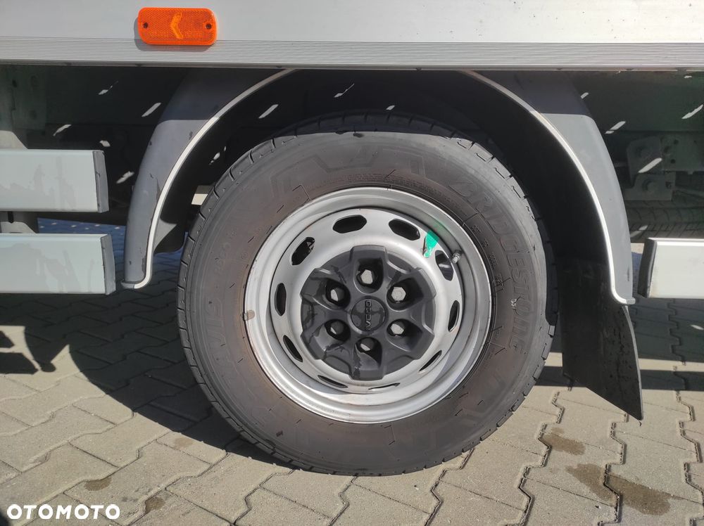 Iveco DAILY 35S18 LAWETA - 9