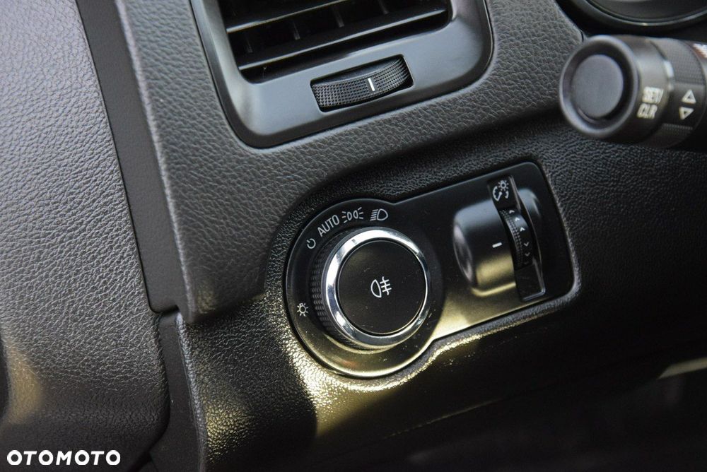 Opel Insignia 1.6 T Edition - 31