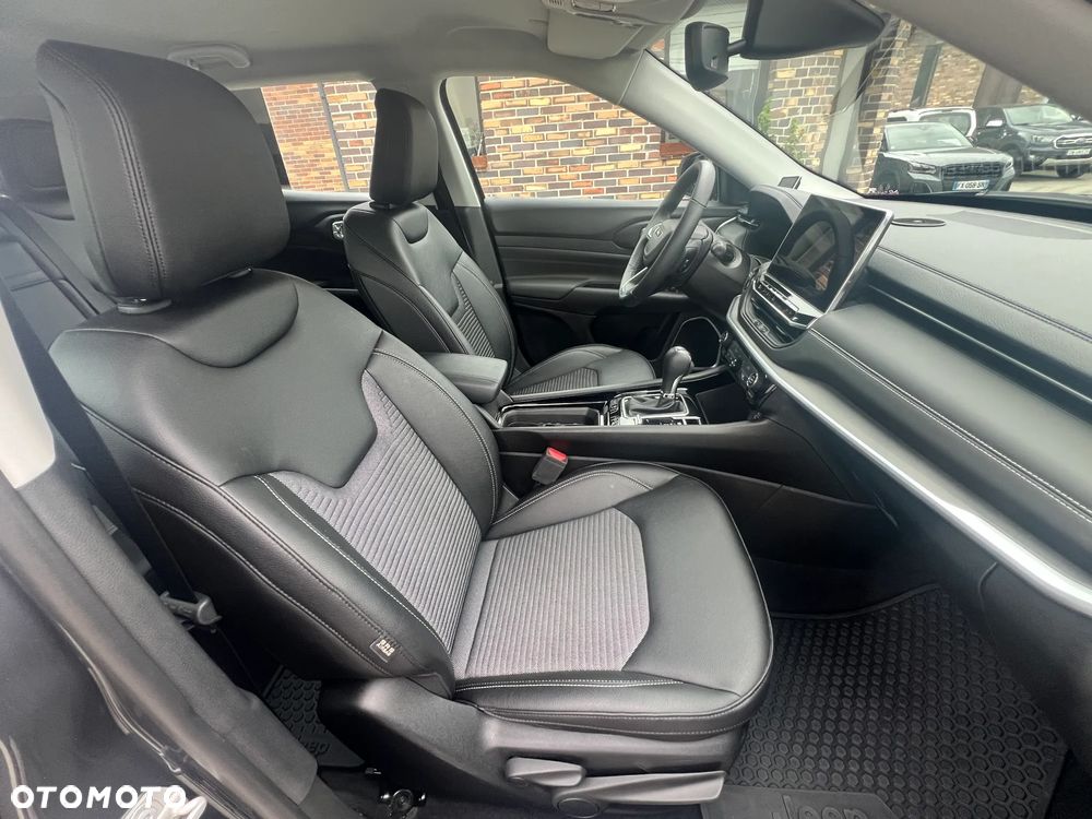 Jeep Compass - 12