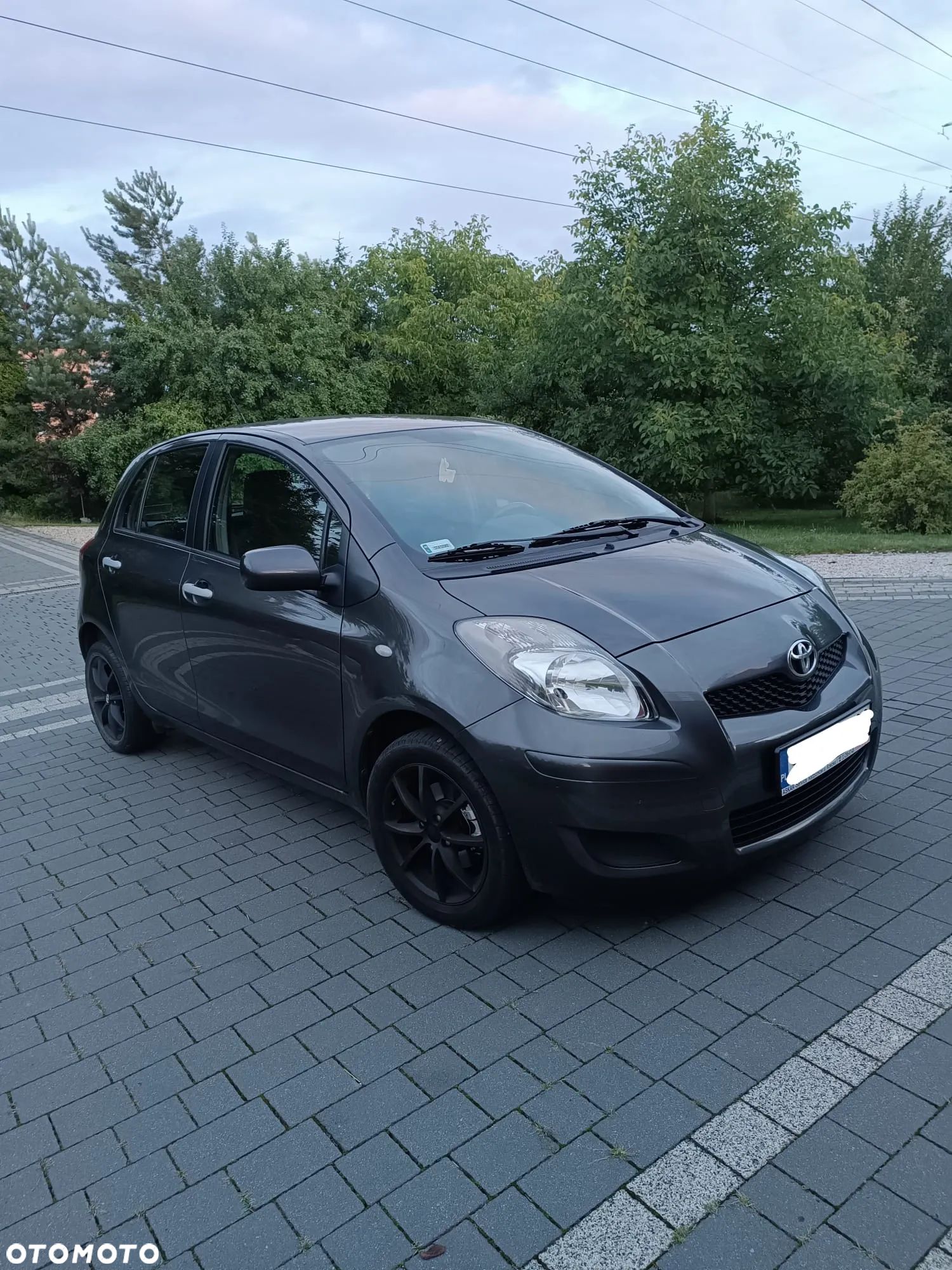 Toyota Yaris - 1