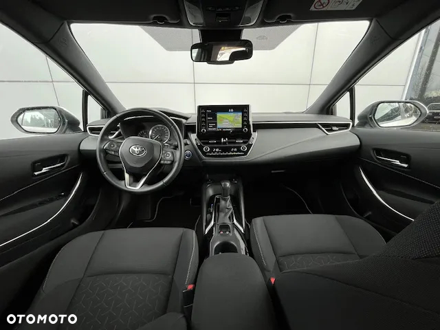 Toyota Corolla 1.8 Hybrid Executive - 18