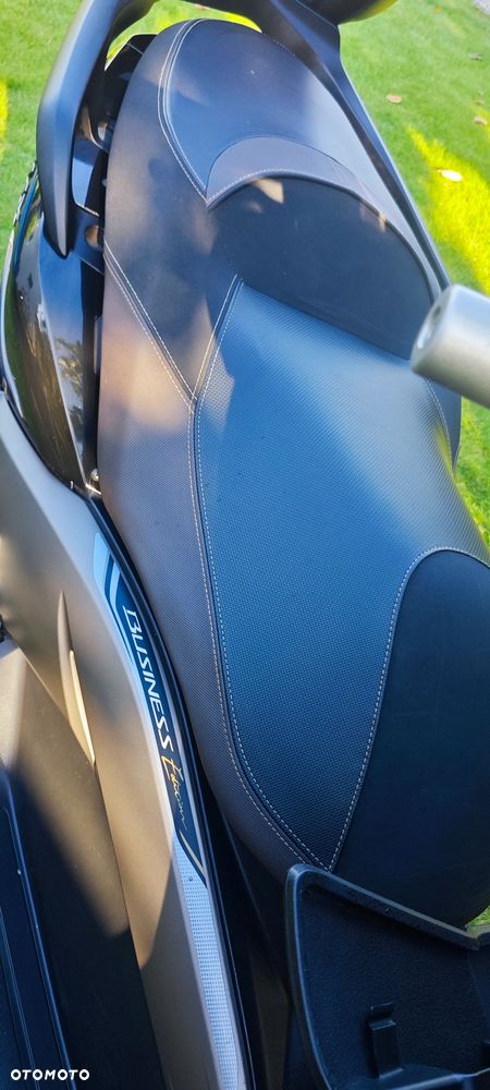 Yamaha X-max - 4