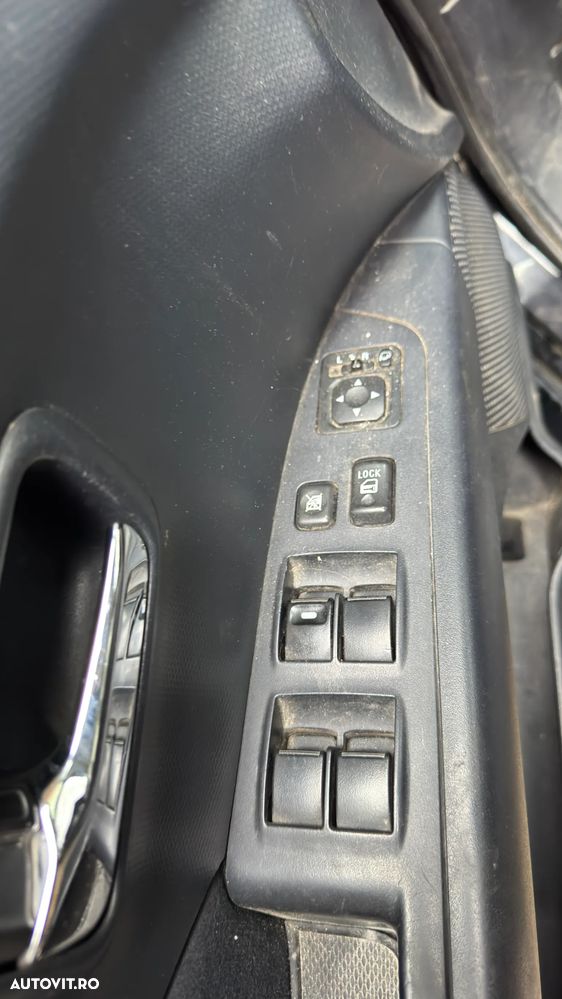 Citroën C-Crosser 2.2 HDI Confort - 9
