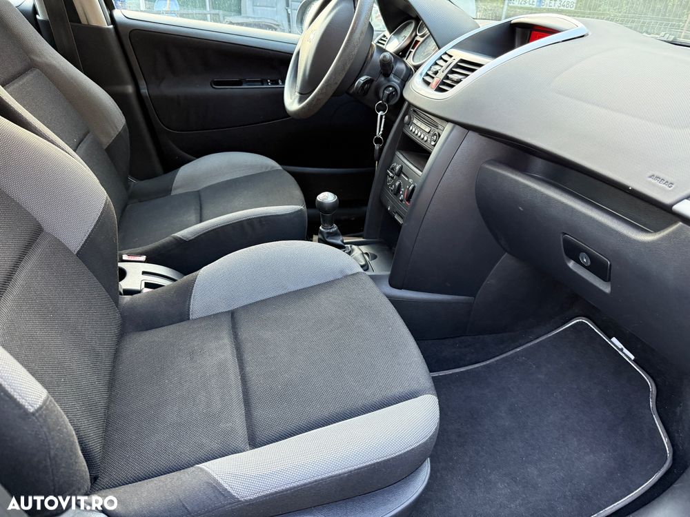 Peugeot 207 90 Tendance - 6