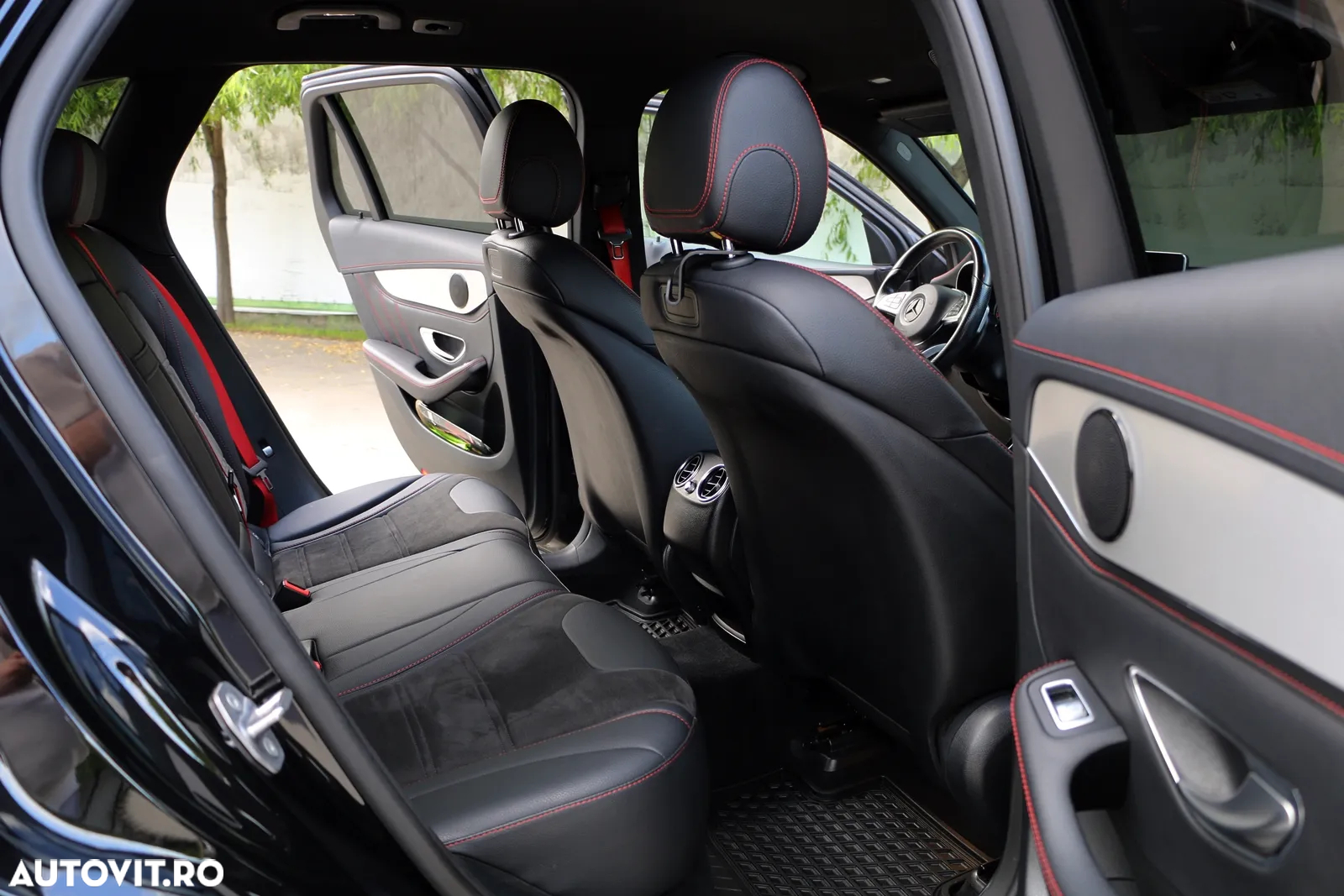 Mercedes-Benz GLC AMG 43 4Matic 9G-TRONIC - 20