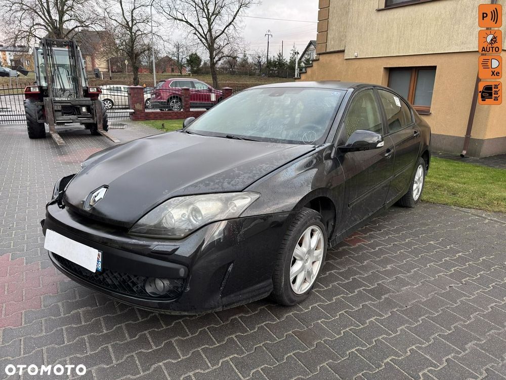 Renault Laguna - 1