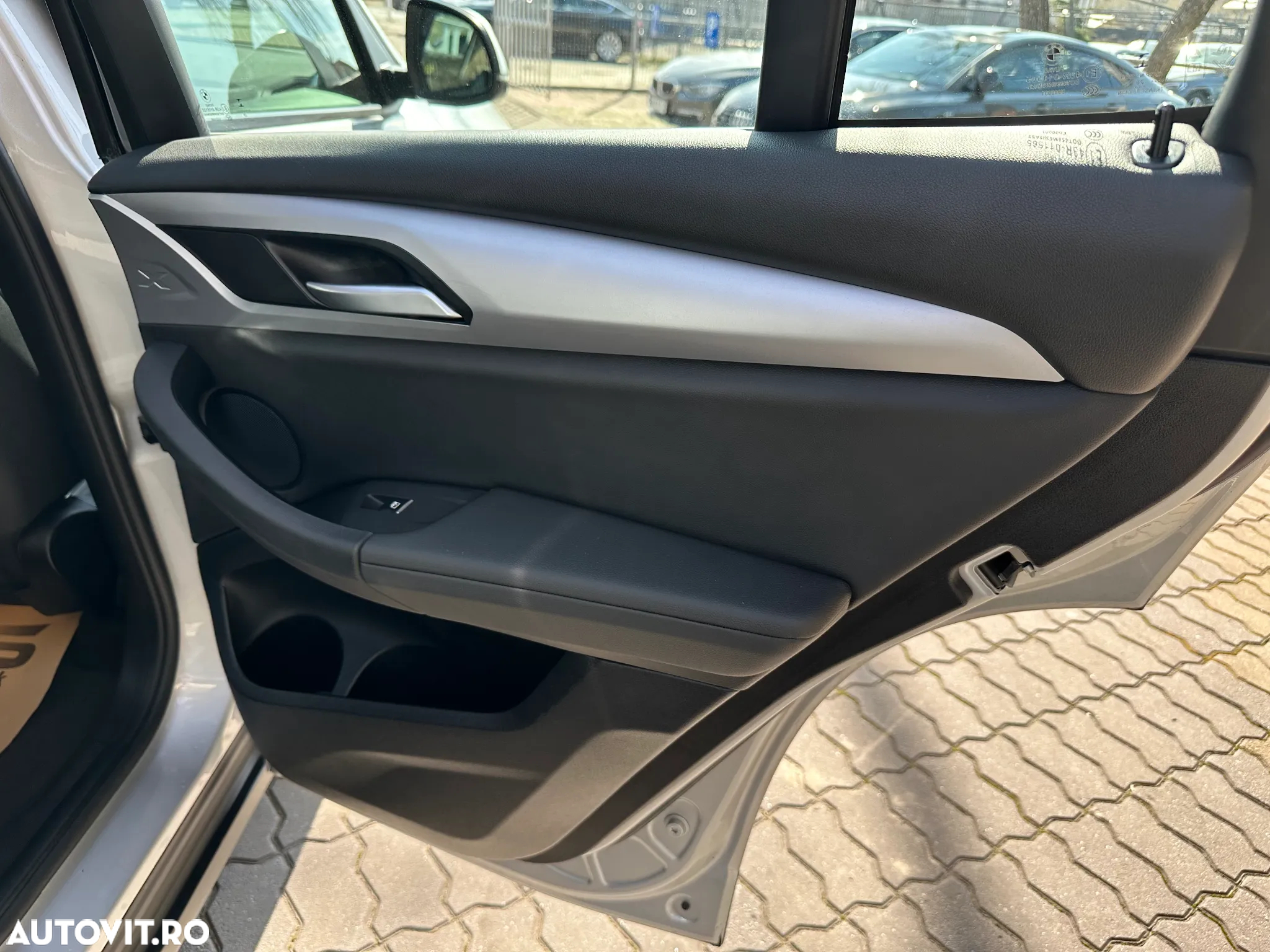 BMW X3 xDrive30e AT PHEV - 36