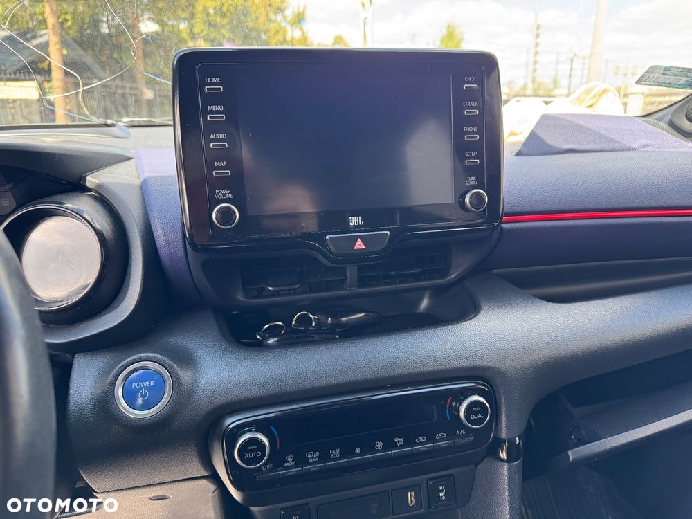 Toyota Yaris Hybrid 1.5 Tokyo Edition - 19