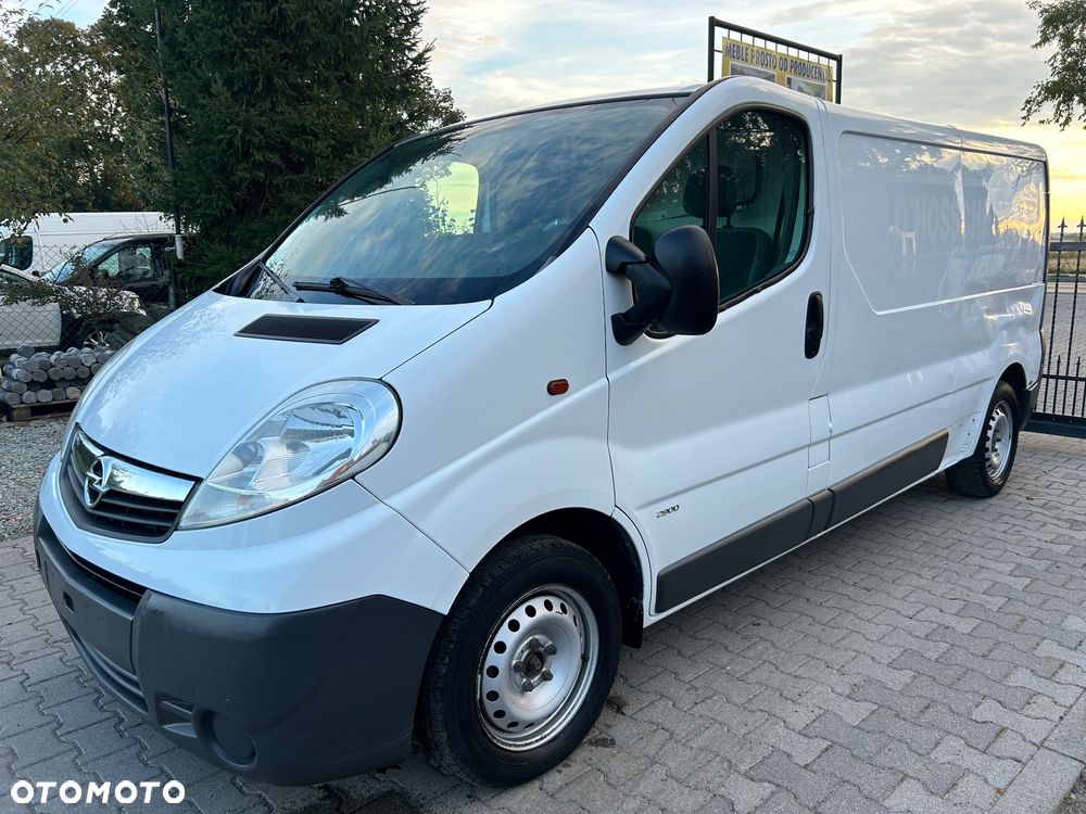 Renault Trafic - 2
