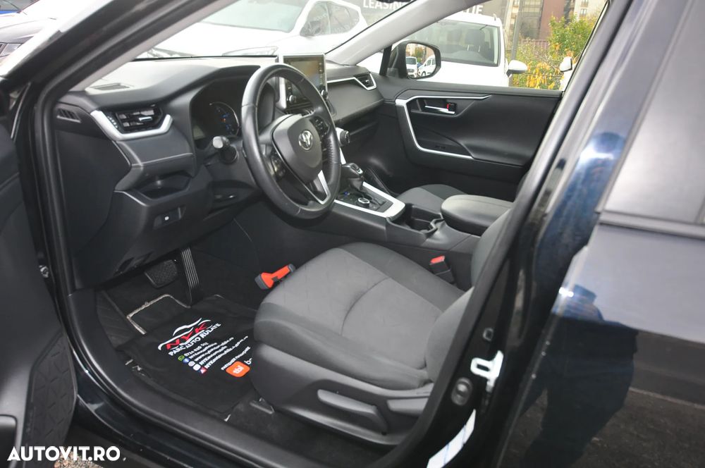 Toyota RAV4 - 21