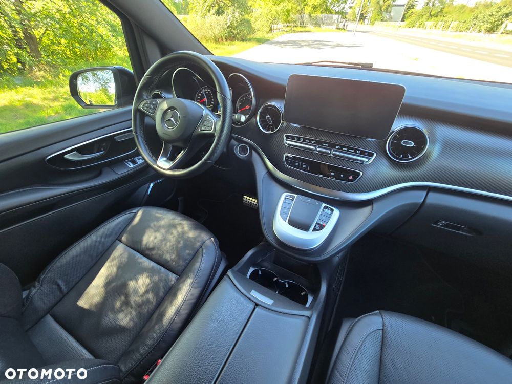 Mercedes-Benz Klasa V 300 d 4-Matic Avantgarde 9G-Tronic (długi) - 21