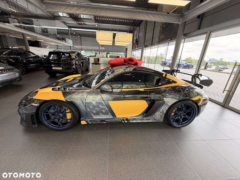 Porsche 718 Cayman GPF GT4 RS PDK - 5