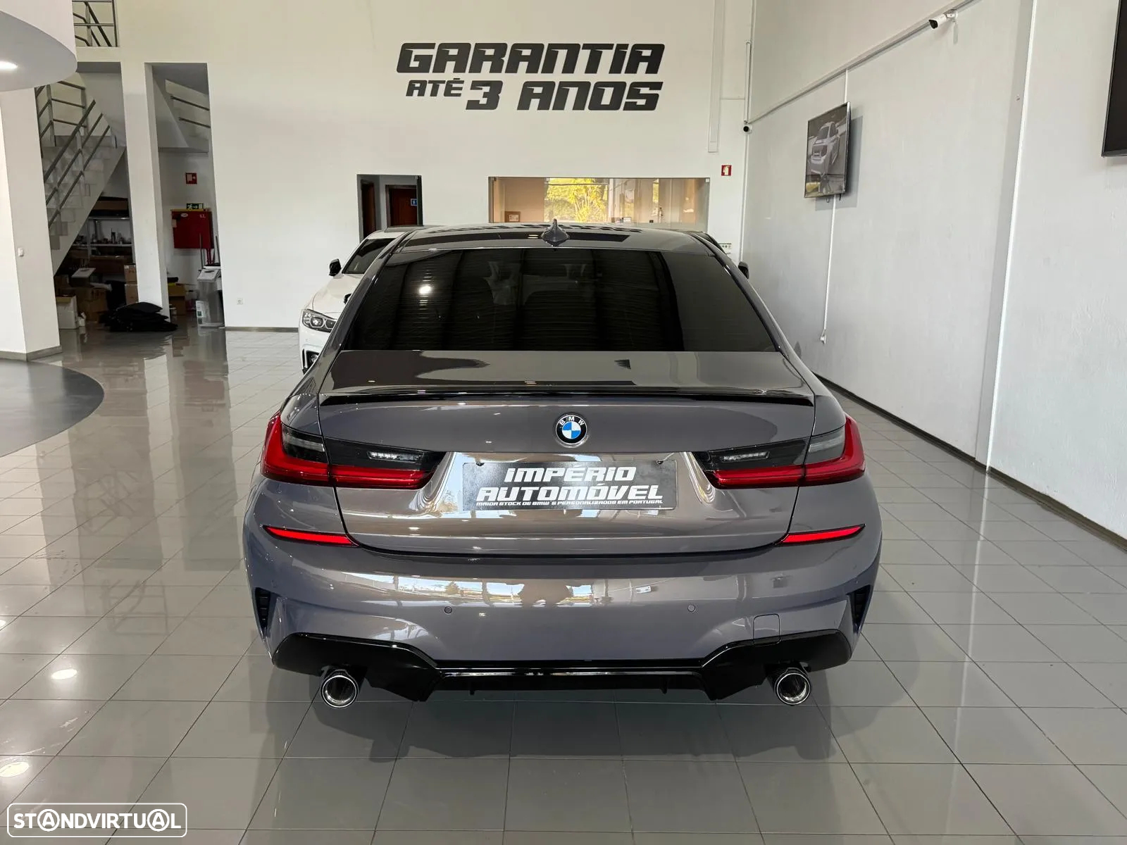 BMW 330 e Auto - 13