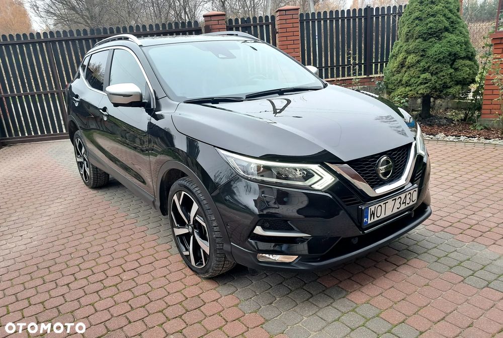 Nissan Qashqai 1.7 dCi 4x4 Tekna+ Xtronic - 1
