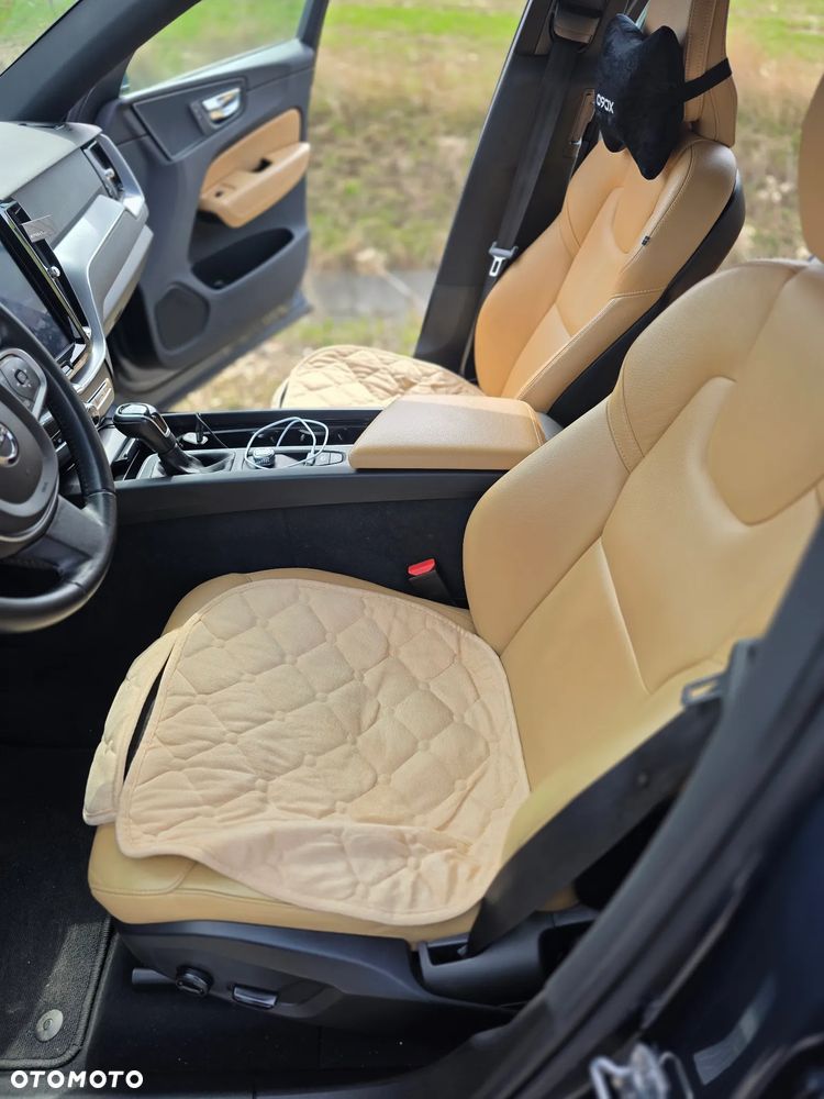 Volvo XC 60 D3 Momentum Pro - 10