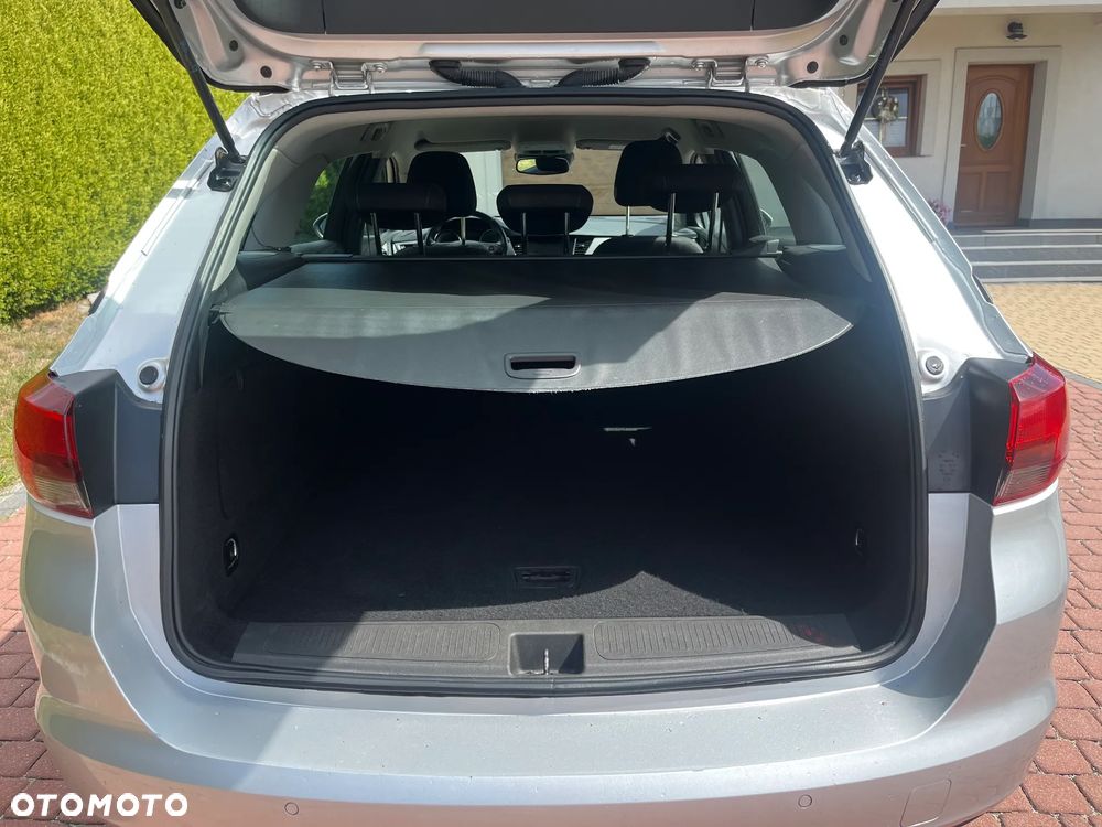 Opel Astra 1.6 CDTI Elite S&S - 15