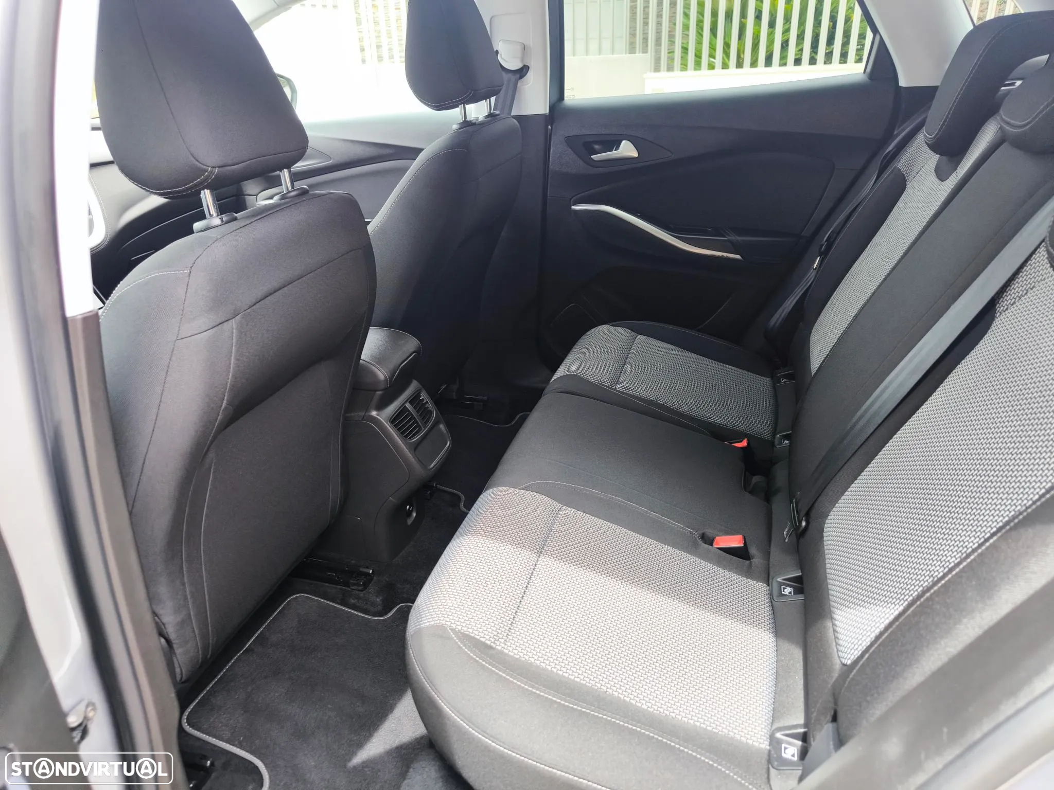 Opel Grandland X 1.5 CDTI GS Line - 16