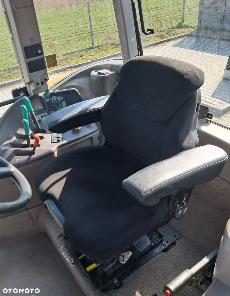 Renault Ares 626RZ - 12