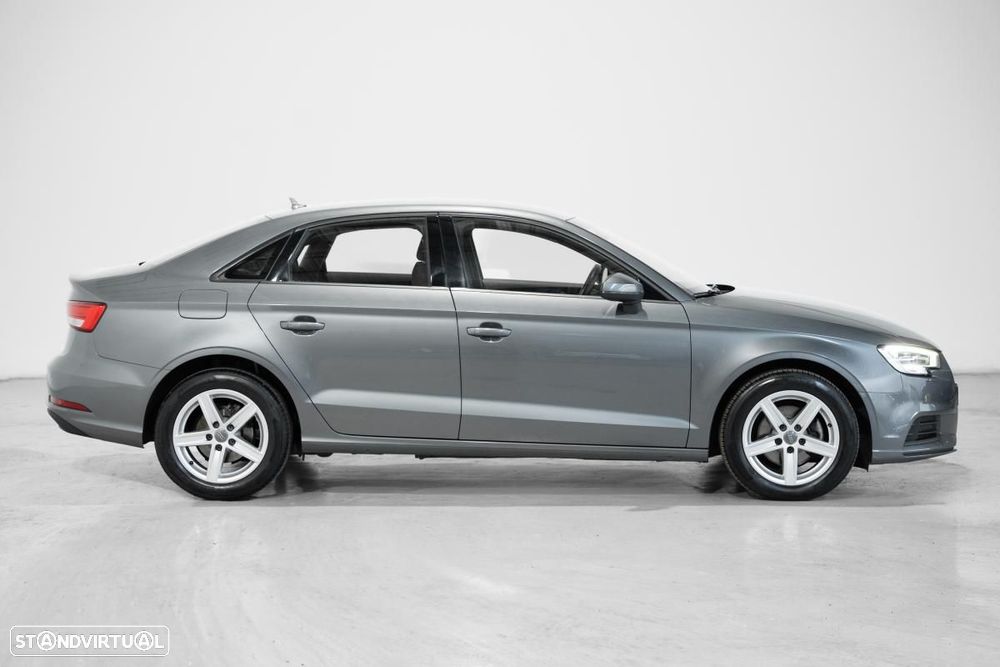 Audi A3 Limousine 1.6 TDI - 3