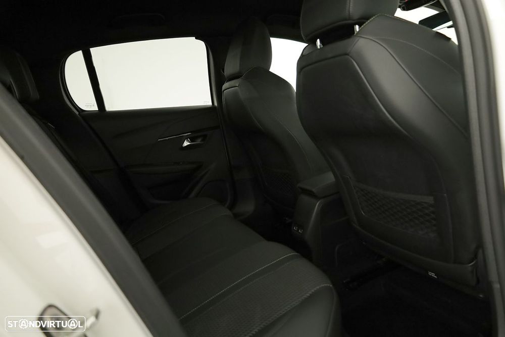Peugeot e-208 50 kWh GT - 25