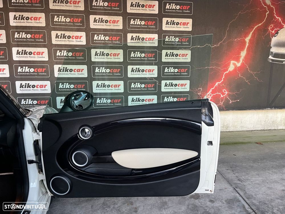 MINI 3 Portas Cooper D - 41