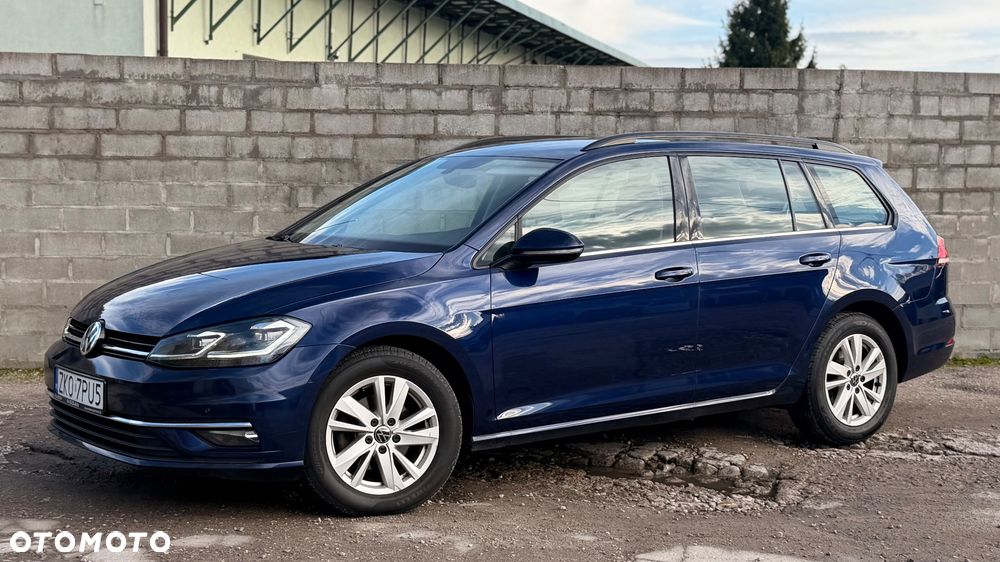Volkswagen Golf - 4