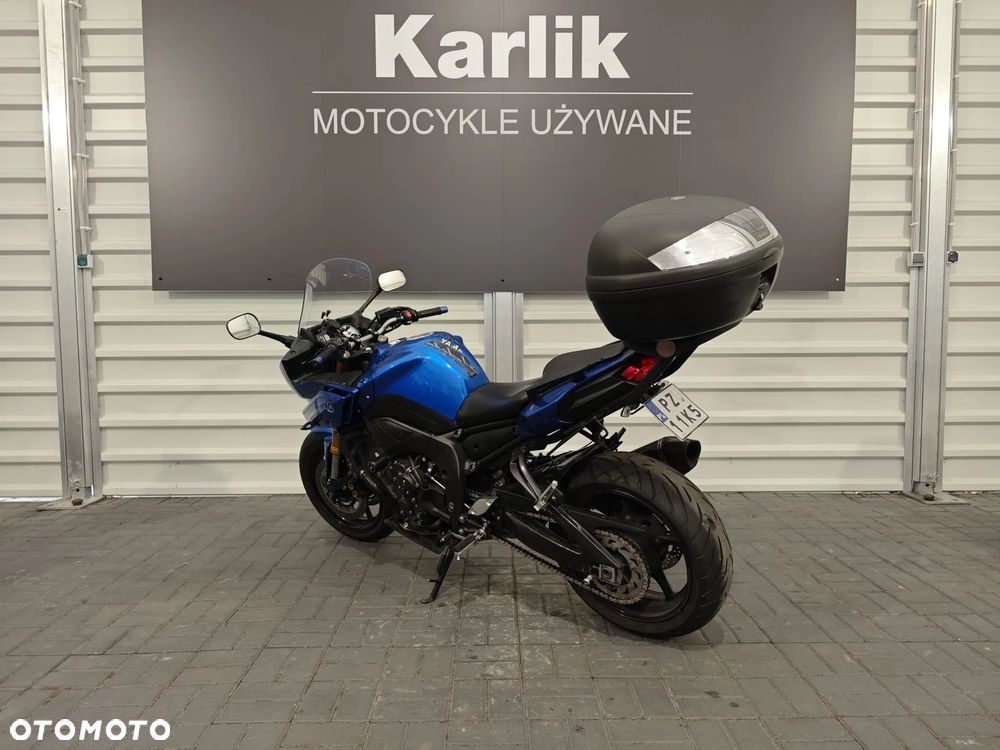 Yamaha FZ8 - 4