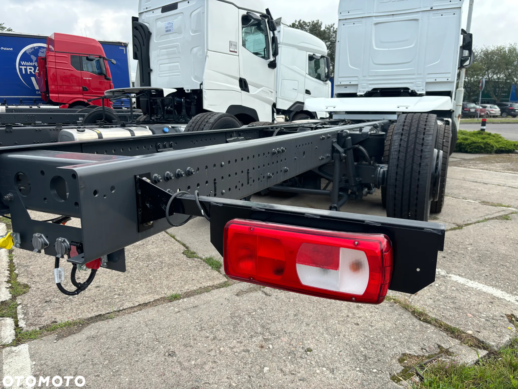 uchwyt mocowanie wspornik lamp tył Mercedes Actros Atego MAN TGX TGL Scania Volvo DAF Renault wsporniki - 5