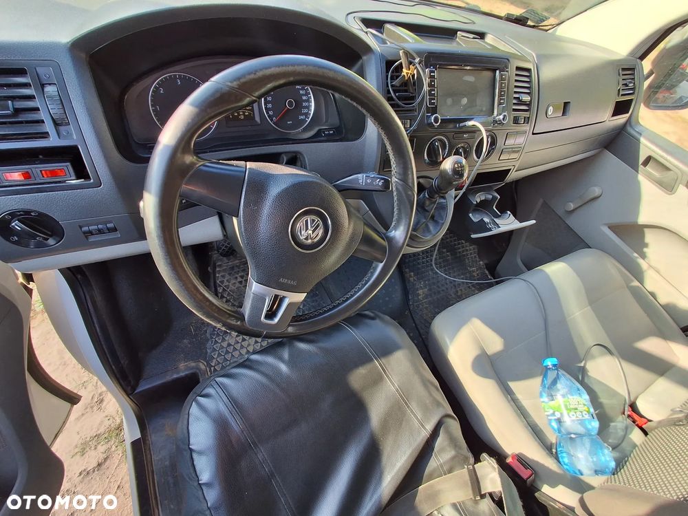 Volkswagen Transporter - 10