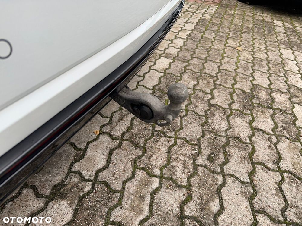 Volkswagen Touareg 3.0 V6 TDI 4Motion R-Line - 25