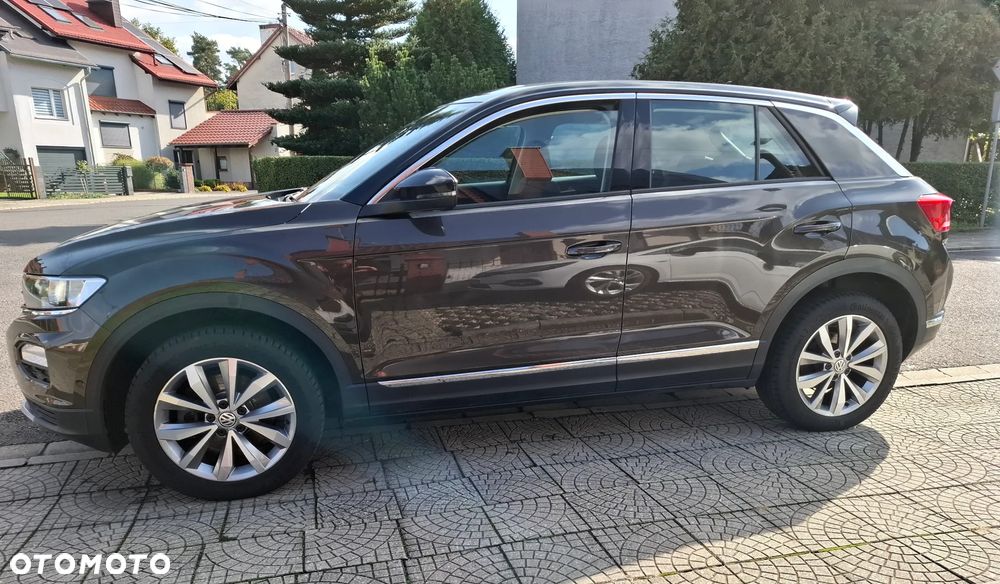 Volkswagen T-Roc 1.5 TSI OPF Style - 4